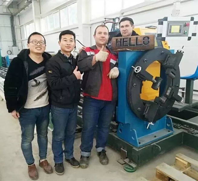 8 AXIS  (81).jpg